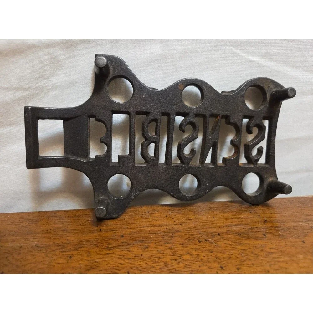 Sensible Trivet Vintage Cast Iron - 6